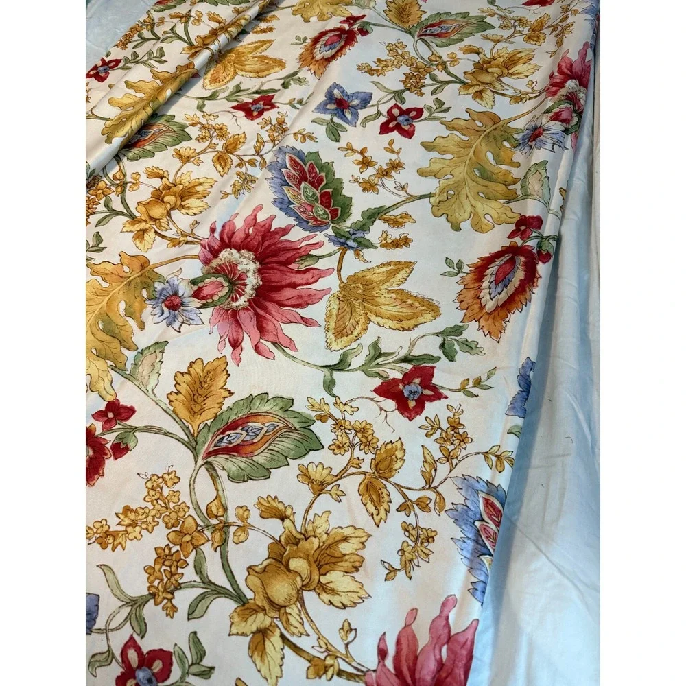 Vintage Floral Botanical 3.2 yards Fabric design 57